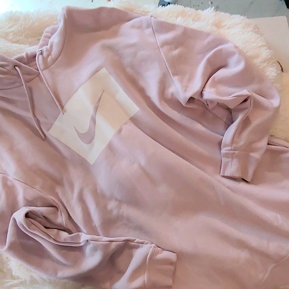 Nike Tops - Nike tunic hoodie